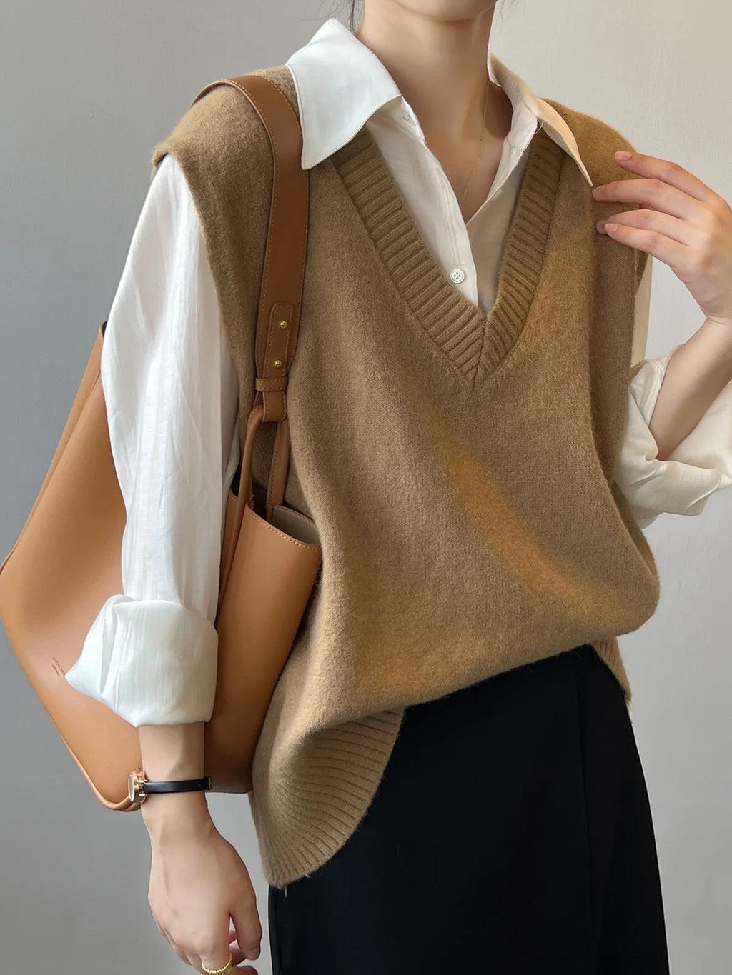 V-Neck Soft Waxy Loose Knit Vest
