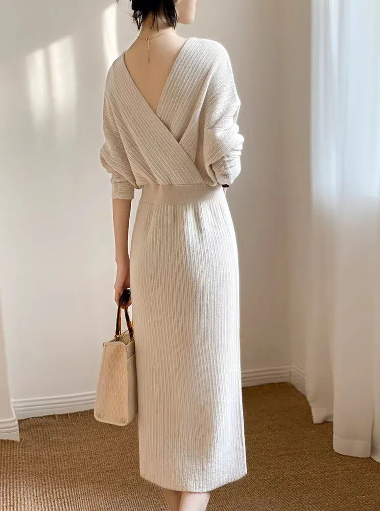 Design sense V-neck hip knitted dress
