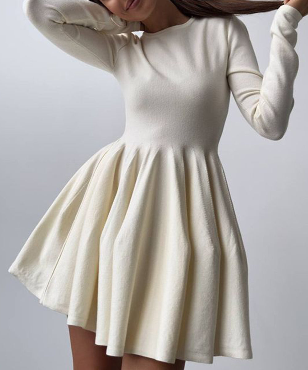 Round Neck Waist Knitted Dress