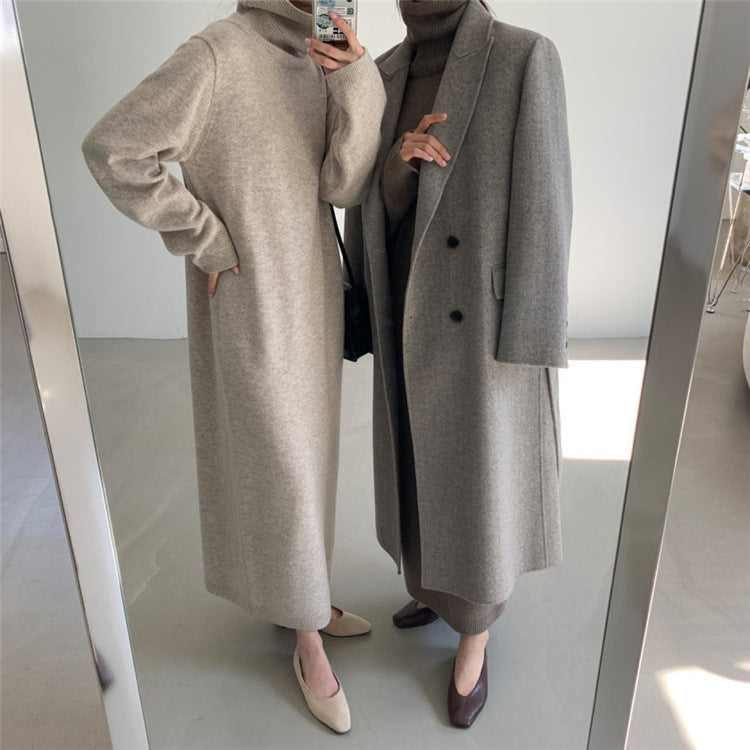 Easy-Fitting Turtleneck Sweater Dress