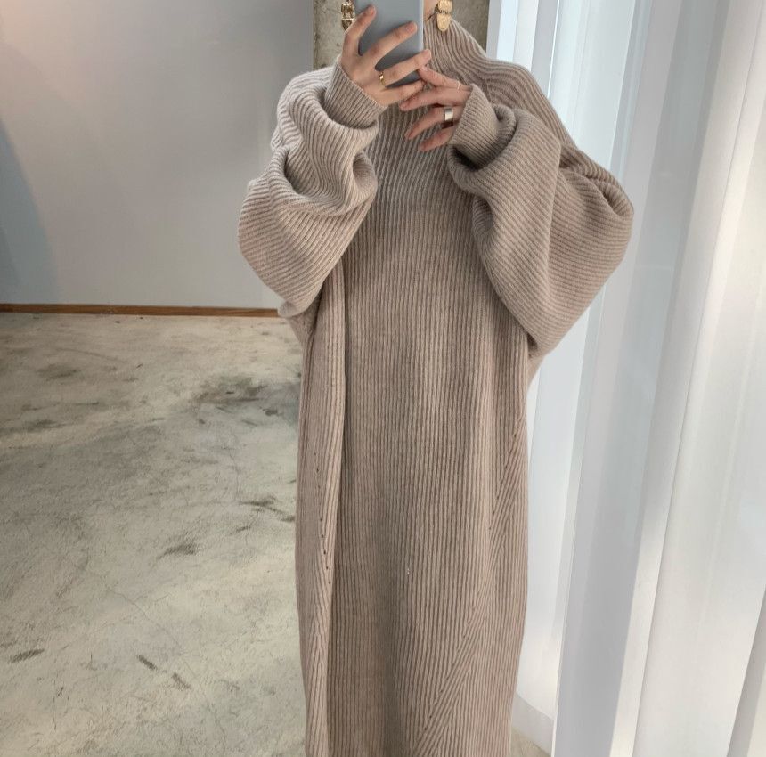 Casual straight sleeve knit dress