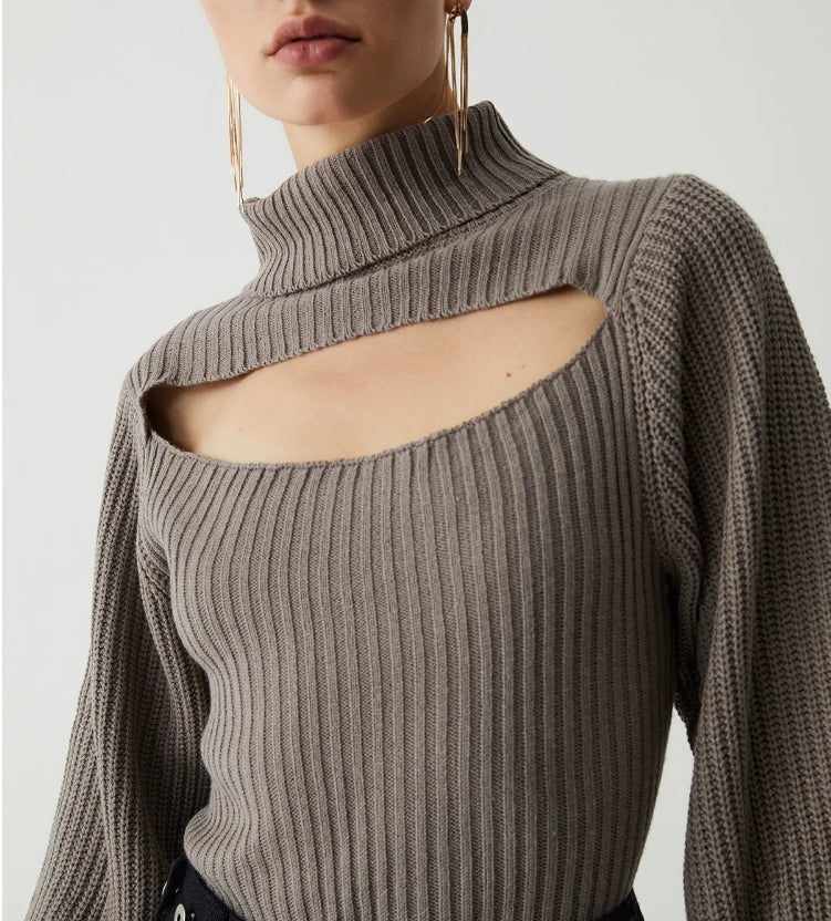 Turtleneck Puff Long Sleeve Knit Top