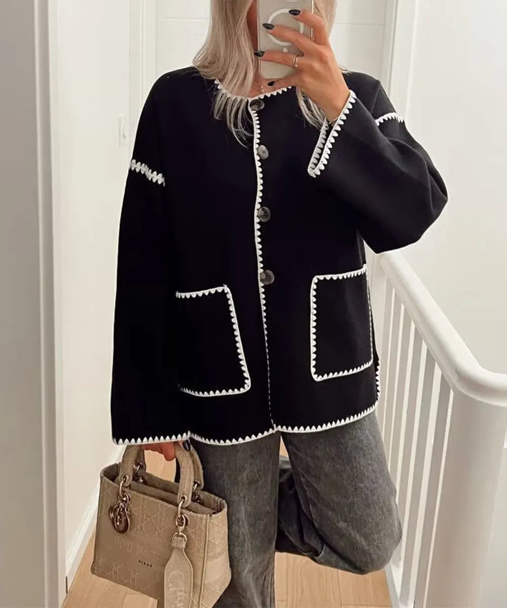 Elegant Crew-neck Edge Color Contrast Coat