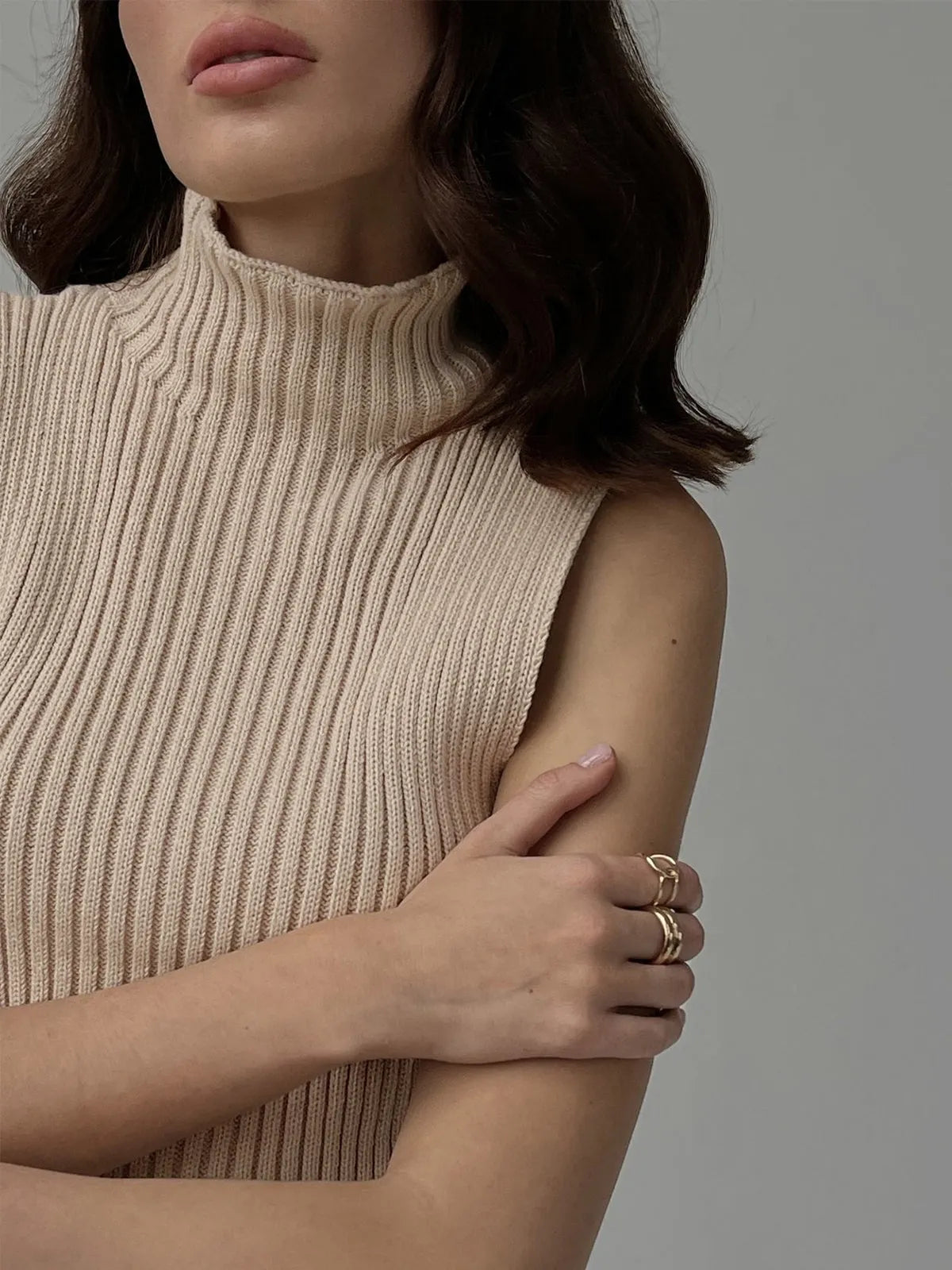 Minimalist Mockneck Rib Tank Top