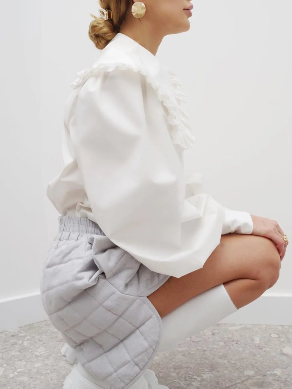 Classical Lapel Lantern Sleeves Shirt