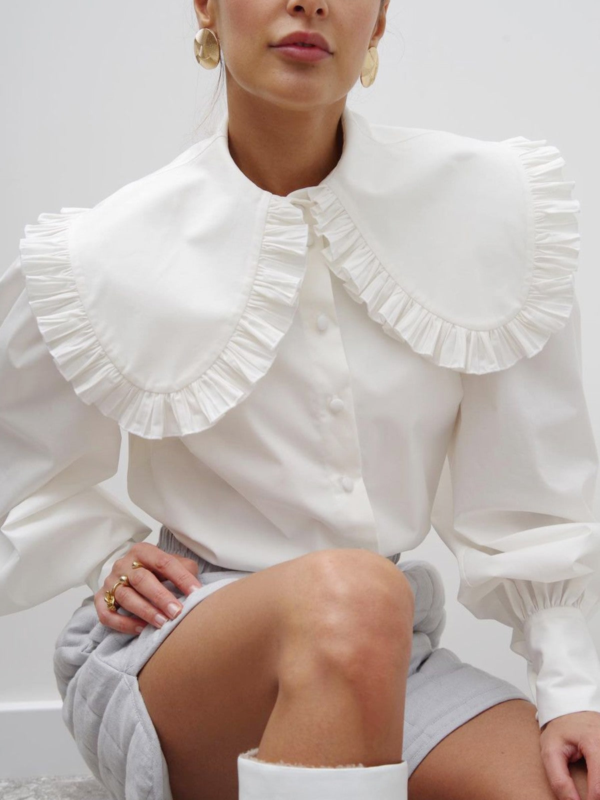 Classical Lapel Lantern Sleeves Shirt