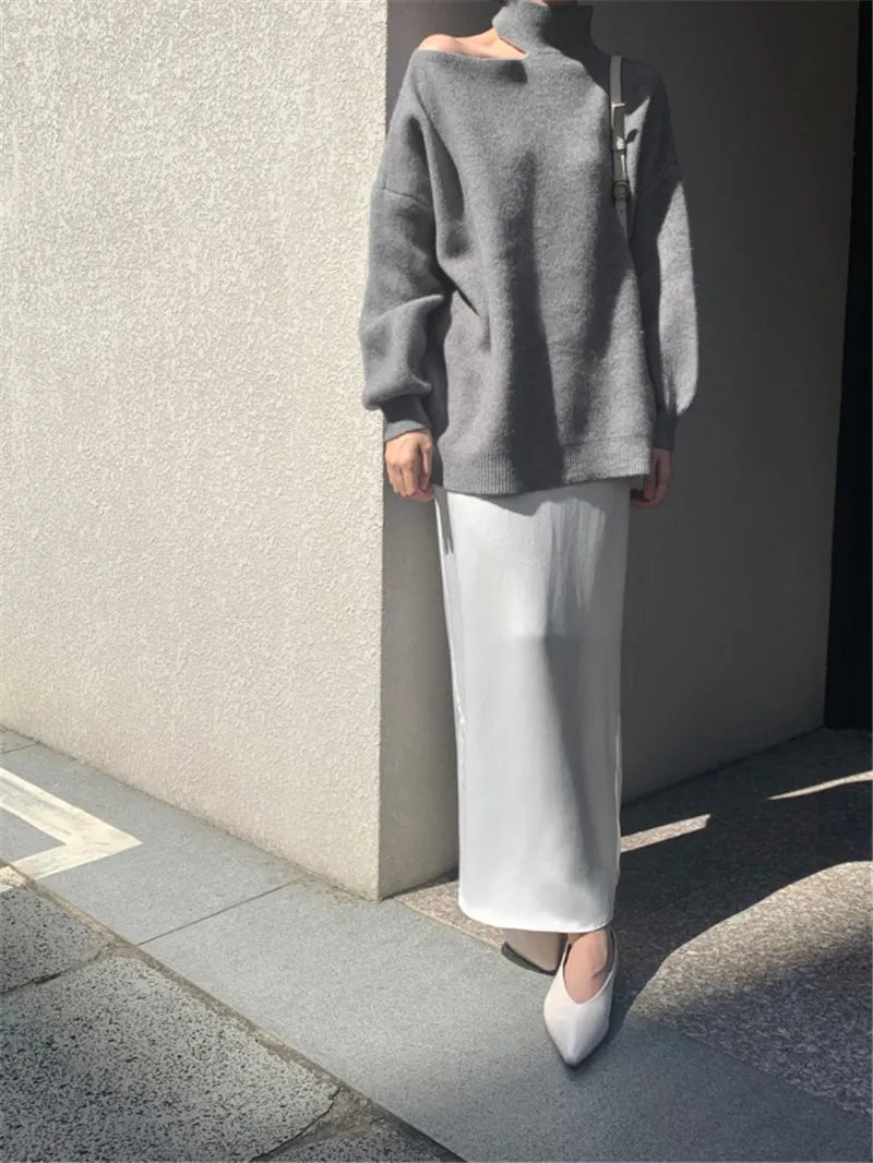 Irregular temperament sweater