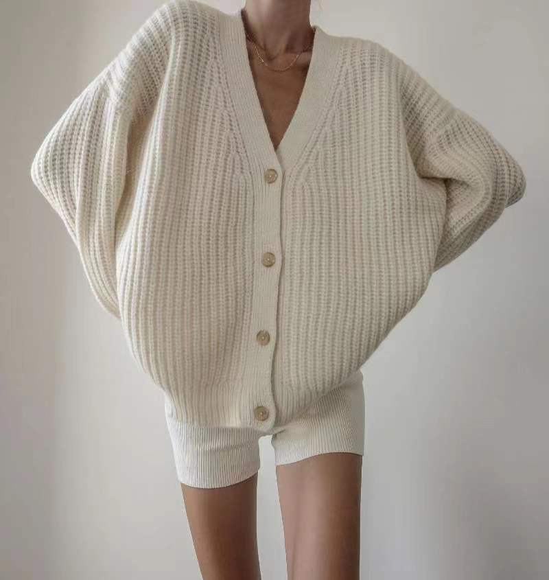 Fashionable loose V-neck sweater Cardigan