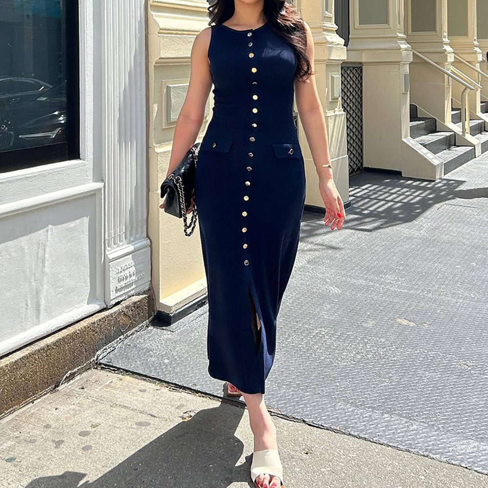 Single-row Metal Buckle Slim Knitted Dress