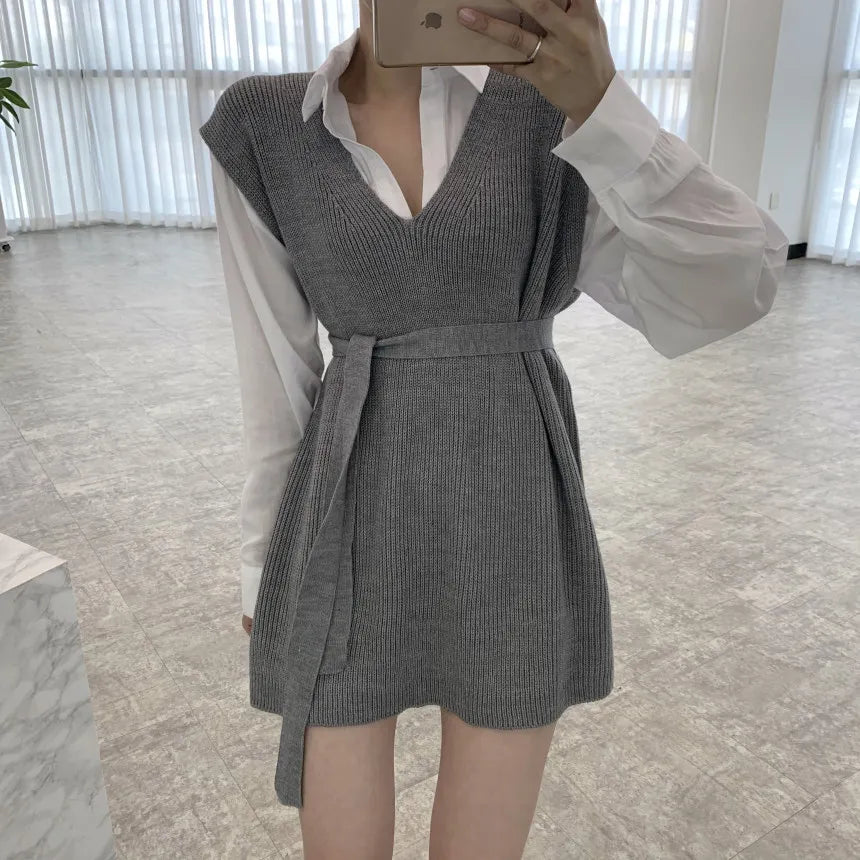 Chic V-Neck Knitted Loose Wool Vest