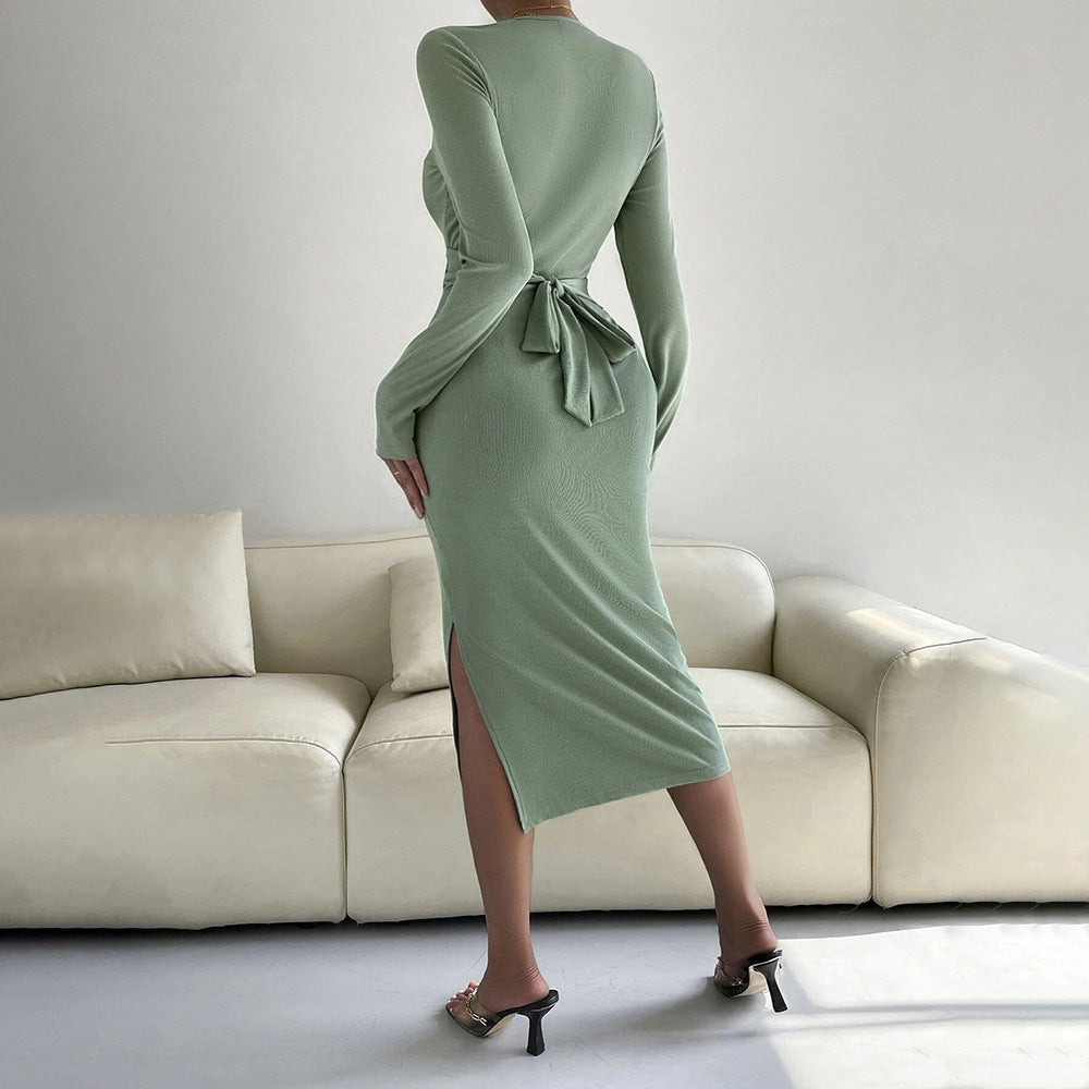 Round neck slim hip dress