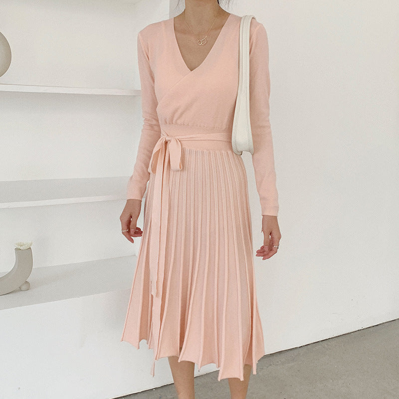 Temperament V-Neck Pleated Knitted Dress