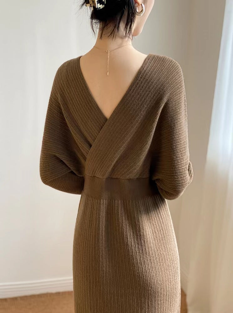 Design sense V-neck hip knitted dress
