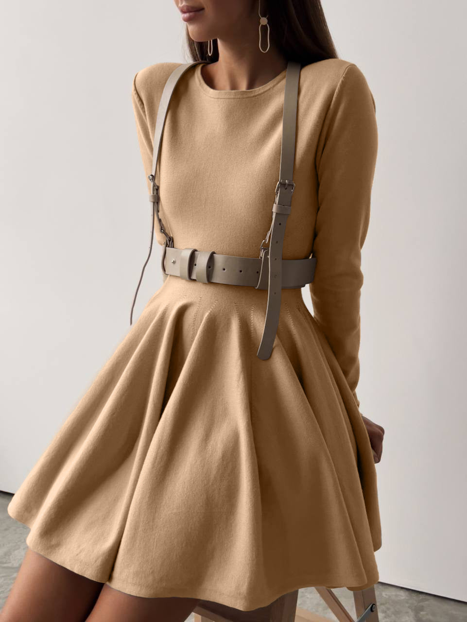 Round Neck Waist Knitted Dress