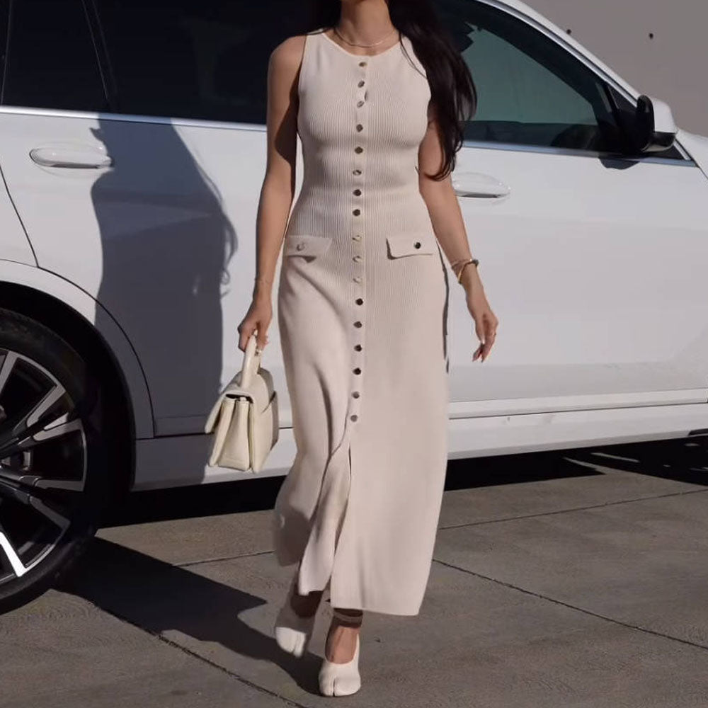 Single-row Metal Buckle Slim Knitted Dress