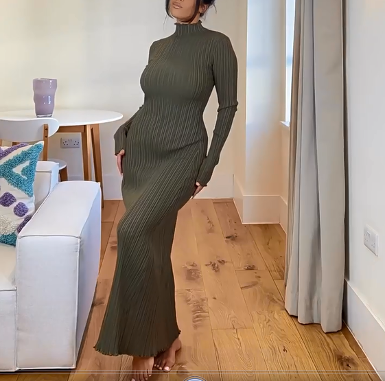 Ruffled Edge Slimming Knitted Dress