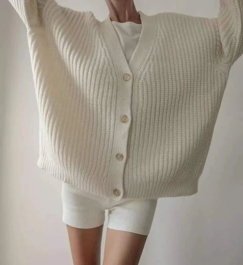 Fashionable loose V-neck sweater Cardigan