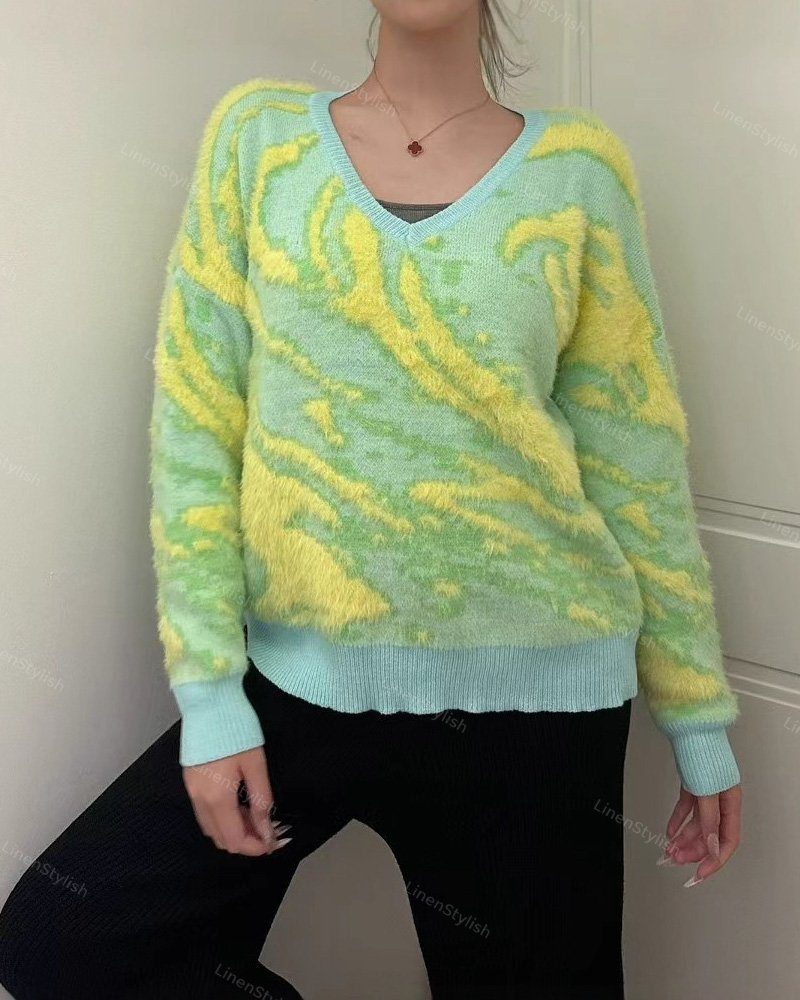 V-Neck Jacquard Pullover Sweater