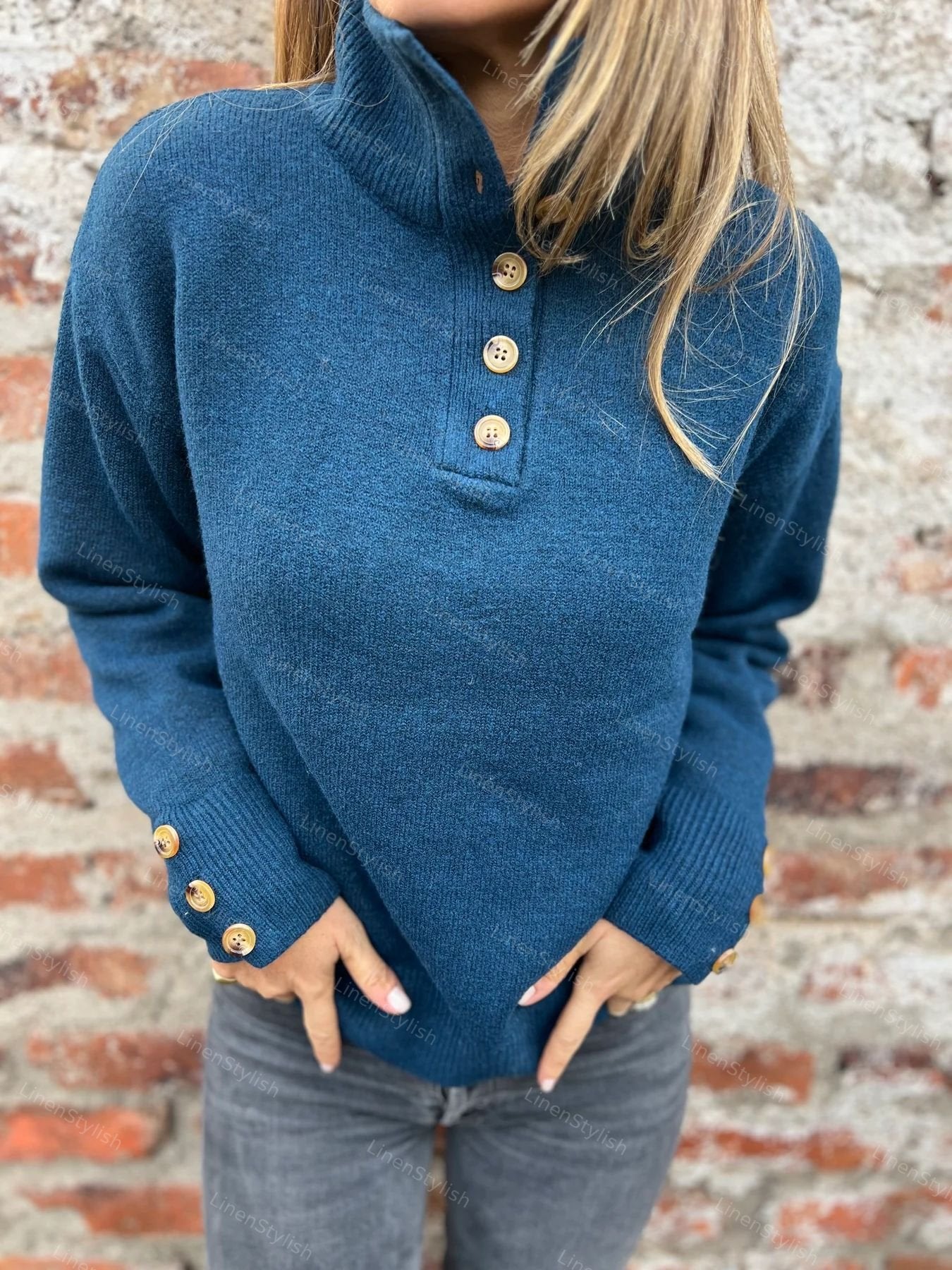 Loose Stand-collar Sweater